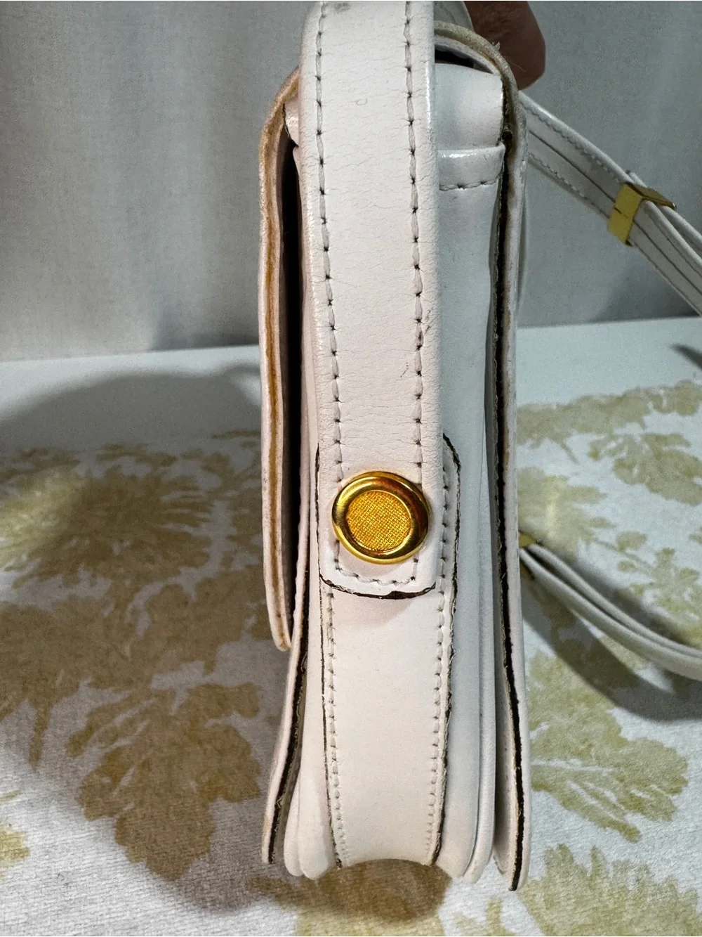 HC Paris White Solid Small Shoulder/Crossbody Bag Flap Magnetic Gold Hardware
